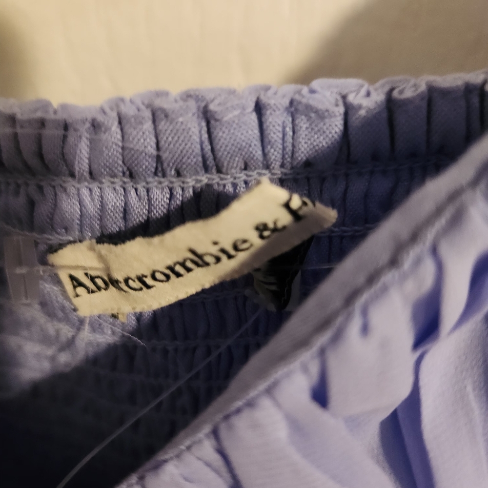 Abercrombie & Fitch Lavender Puff-Sleeve Mini Dress - Picture 4 of 7